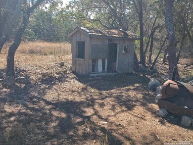 851 Cr 246, Hondo, TX 78861 - photo 7