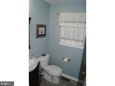 3843 Amberton Way, Doylestown, PA 18902 - photo 5