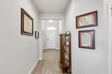 556 Smart Strike Trail, Granbury, TX 76049 - photo 3