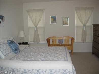 Master Bedroom - Spacious Master .......w/ private