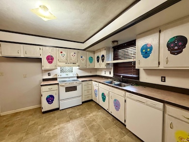 25523 County Road 4, Elkhart, IN 46514 - photo 5