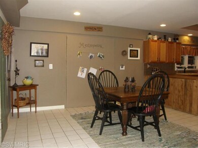 12662 Range Line Rd, Berrien Springs, MI 49103 - photo 7