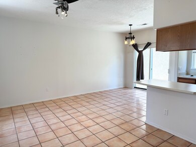 4604 Via MacDuffee Rd NE, Albuquerque, NM 87111 - photo 2