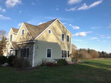 16 Mill Ln, Seabrook, NH 03874 - photo 4