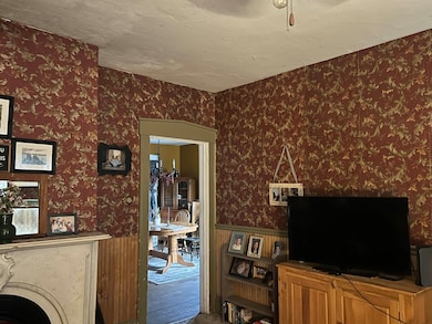 9 Caernarvon St, Fair Haven, VT 05743 - photo 4