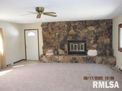 2029 3rd St, Moline, IL 61265 - photo 6