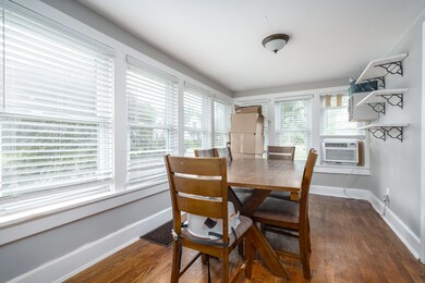 324 S Hamilton St, Marshall, MI 49068 - photo 6