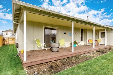 2450 Savannah Dr, Central Point, OR 97502 - photo 5