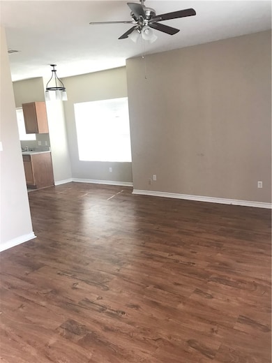 2416 Berger Dr, Bryan, TX 77802 - photo 2