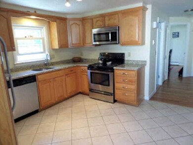 36 Newwood Dr, Cranston, RI 02920 - photo 6