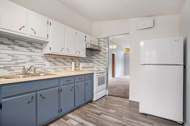 1201 N 16th kitchen, new backsplash & co