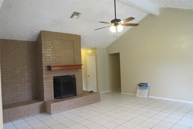 7310 Sonnet Glen Ln, Houston, TX 77095 - photo 4