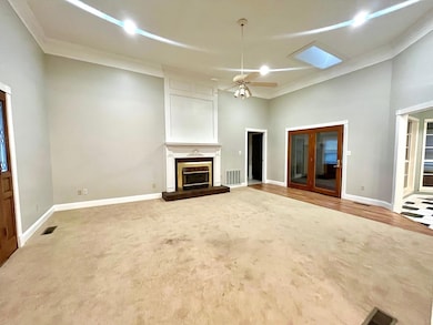 1907 W Linden St, Corinth, MS 38834 - photo 3