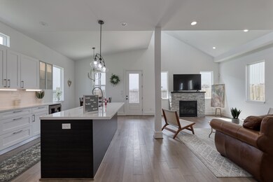 108 E 31st 1 2 St, Houston, TX 77018 - photo 6