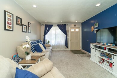 2425 Tam o Shanter Rd, Kokomo, IN 46902 - photo 2