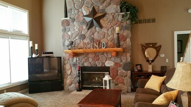 93 Foleys Grade unit 63, Lowell, MI 49331 - photo 5