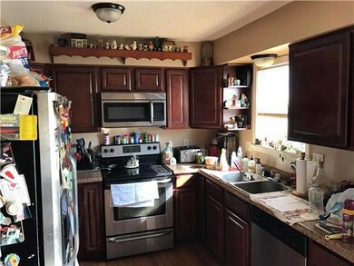 Kitchen, Great Stainless appliances