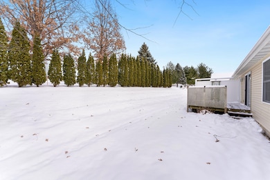 406 Aspen Trail, Muscatine, IA 52761 - photo 3