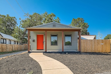 1008 Dawson St, San Antonio, TX 78202 - photo 2