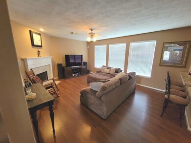 7210 Sheffield Falls Ct, Houston, TX 77095 - photo 4