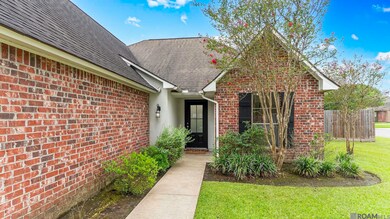 12237 Spring Valley Dr, Geismar, LA 70734 - photo 2