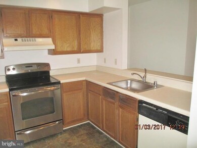 571 Mcmanus Way unit C1, Towson, MD 21286 - photo 6