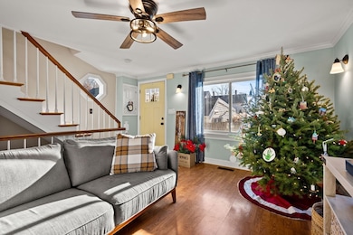 29R Upham St unit 29R, Salem, MA 01970 - photo 3