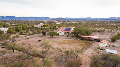 21195 W Moreton Way unit A, Wickenburg, AZ 85390 - photo 4
