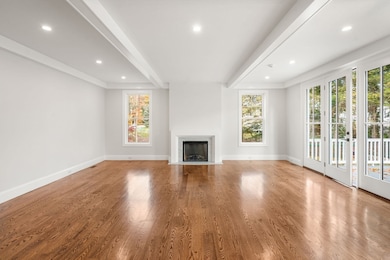 201 Lowell Rd, Wellesley Hills, MA 02481 - photo 6