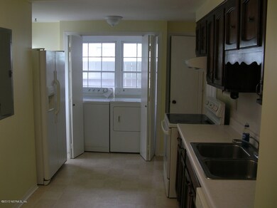 1281 Menna St, Jacksonville, FL 32205 - photo 5