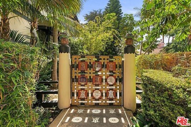 1220 N La Cienega Blvd unit F2, West Hollywood, CA 90069 - photo 3