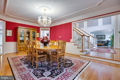 1075 Cedar Chase Ct, Herndon, VA 20170 - photo 6