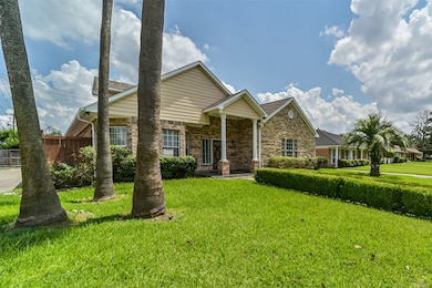 9660 Fairdale Ln, Houston, TX 77063 - photo 2