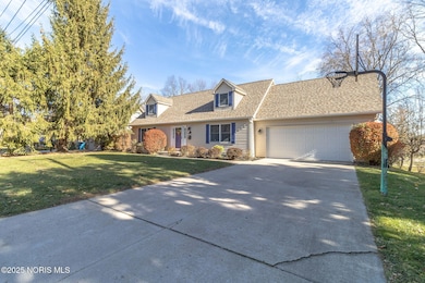 117 S 5th St, Waterville, OH 43566 - photo 2