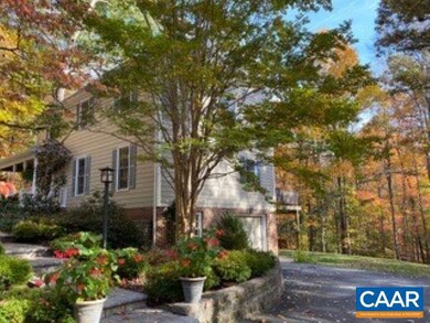 2033 Bobwhite Ct, Charlottesville, VA 22901 - photo 3