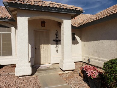1482 W Orchid Ln, Chandler, AZ 85224 - photo 3