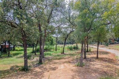 6721 Brazos Bend Dr, North Richland Hills, TX 76182 - photo 3