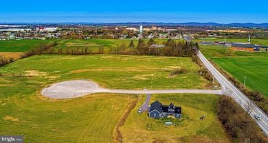 4075 Rolling Meadow Ct, York, PA 17408 - photo 5