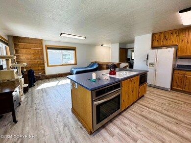 7010 Foothill Dr, Anchorage, AK 99504 - photo 4