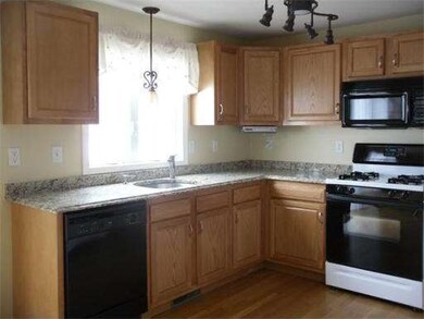 15 Meghan Ln, Dracut, MA 01826 - photo 3