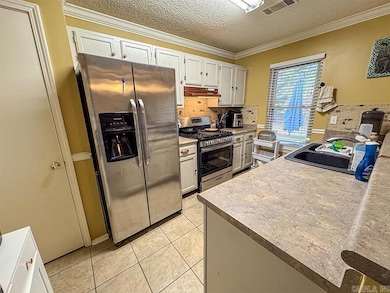 706 Bryant Meadows Dr, Bryant, AR 72022 - photo 4