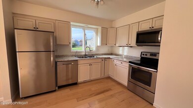 3823 Hampton Dr unit 2F, Anchorage, AK 99504 - photo 7