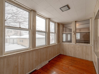 8025 S Euclid Ave, Chicago, IL 60617 - photo 6