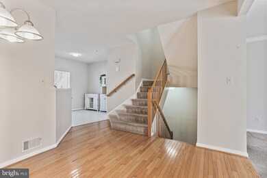 8108 Mallard Shore Dr, Laurel, MD 20724 - photo 2