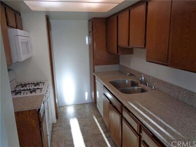New Granite Counter Tops, Sink, Microwave, Stove a