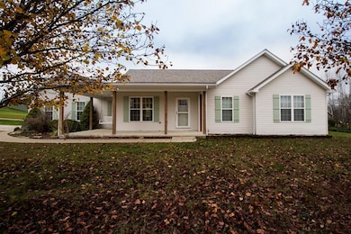 733 Kittle Rd, Wheelersburg, OH 45694 - photo 2