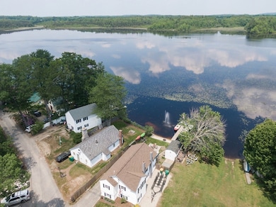 15 Maple St, Kingston, NH 03848 - photo 2