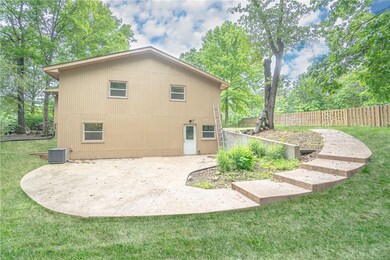 104 Overton Dr, Bella Vista, AR 72714 - photo 7