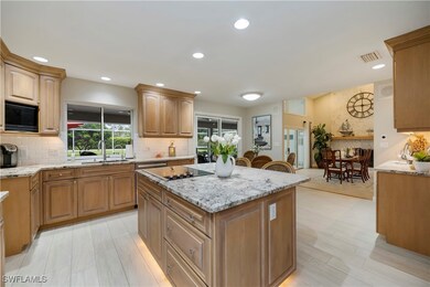 5520 Cynthia Ln, Naples, FL 34112 - photo 4