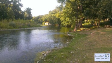 937 River Terrace, New Braunfels, TX 78130 - photo 2